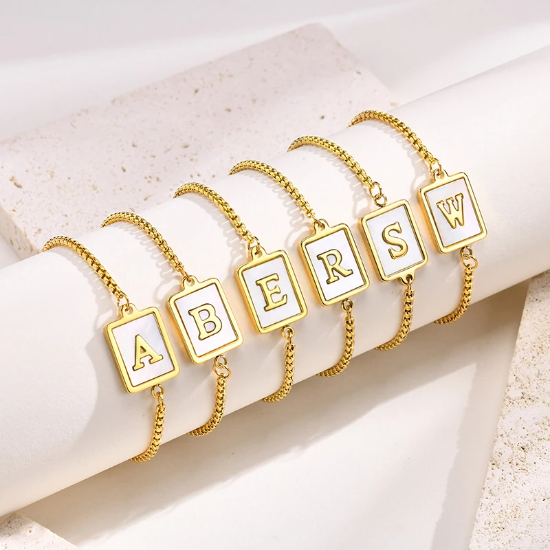 Signature Initial Chain Bracelet